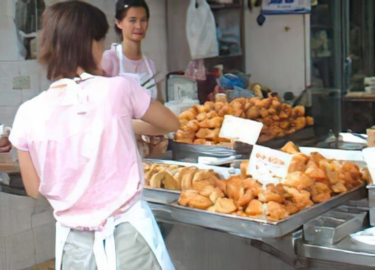 姊妹雙胞胎