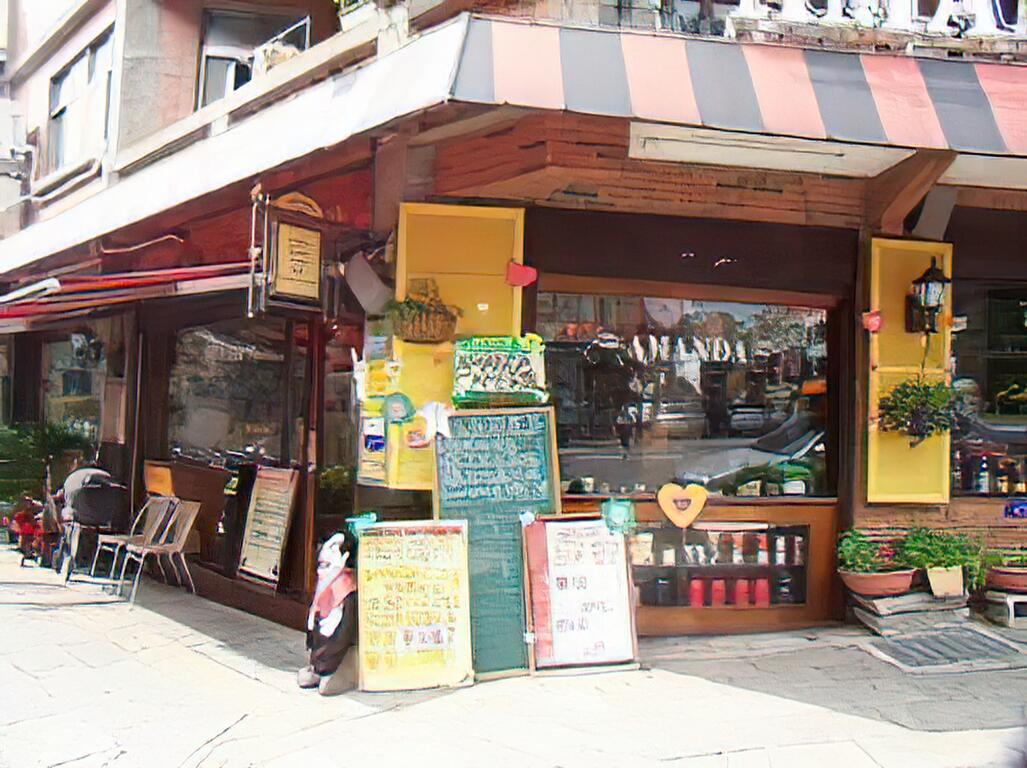 AMANDA CAFE
