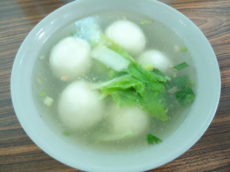 青年小吃店