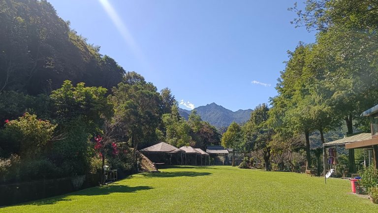 河那灣國旅加碼 提供園區導覽與傳統射箭體驗