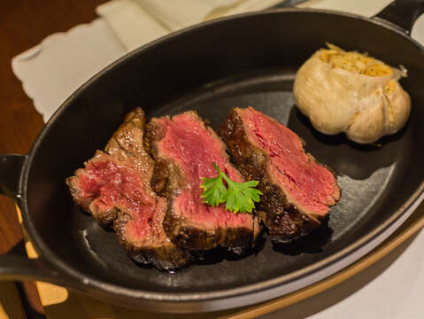 A-STEAK牛排餐酒館