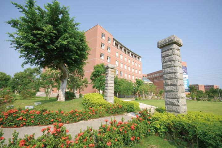 亞洲大學