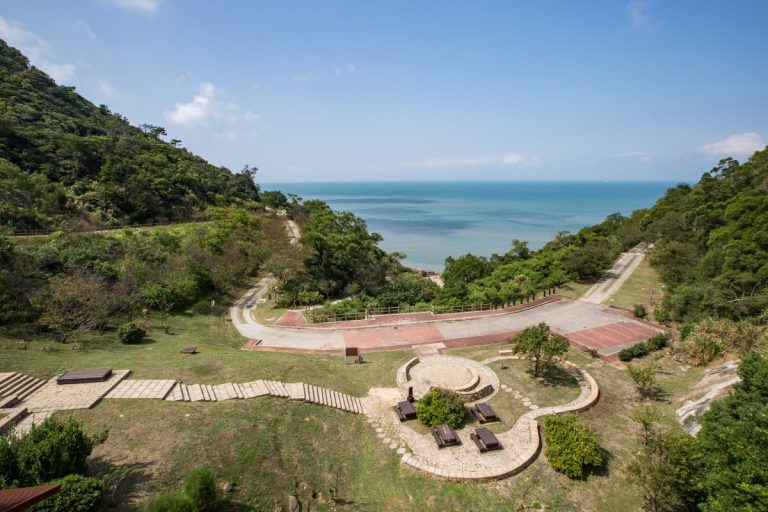勝天公園
