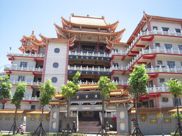 土城廣承岩寺