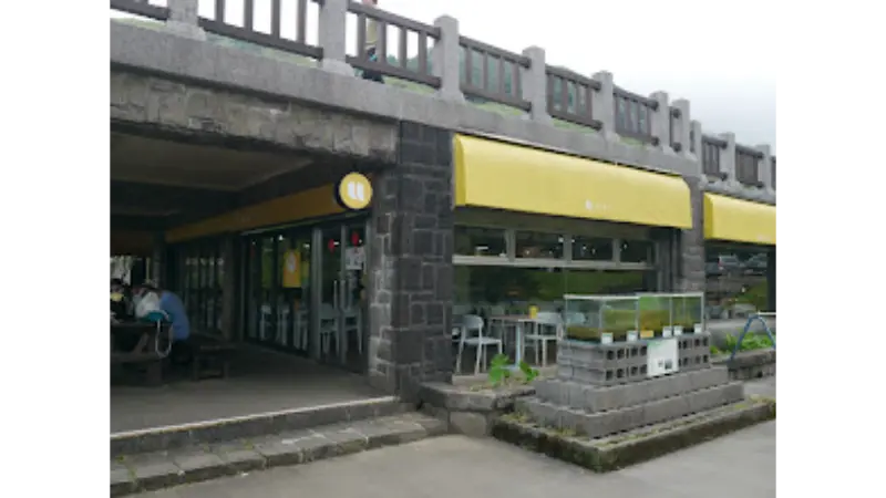 嶼食咖啡 冷水坑