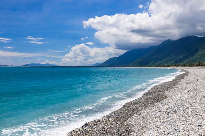 曼波海灘