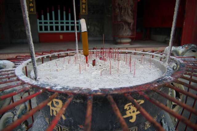 洲仔尾保寧宮