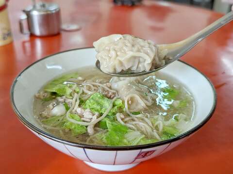 湯生潮州餛飩麵