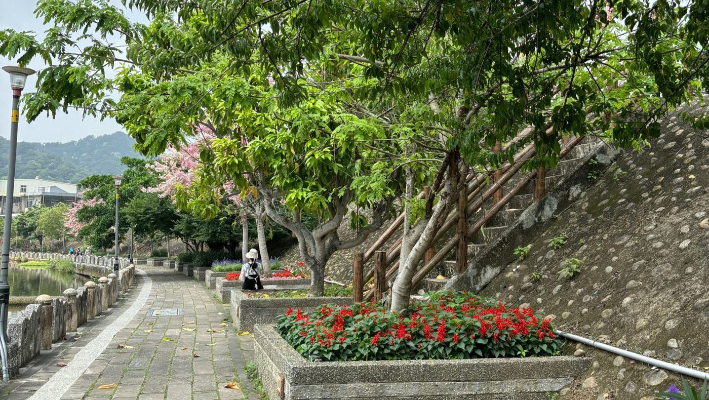 牛欄河親水公園