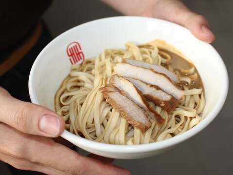 瑞玲外省仔麵
