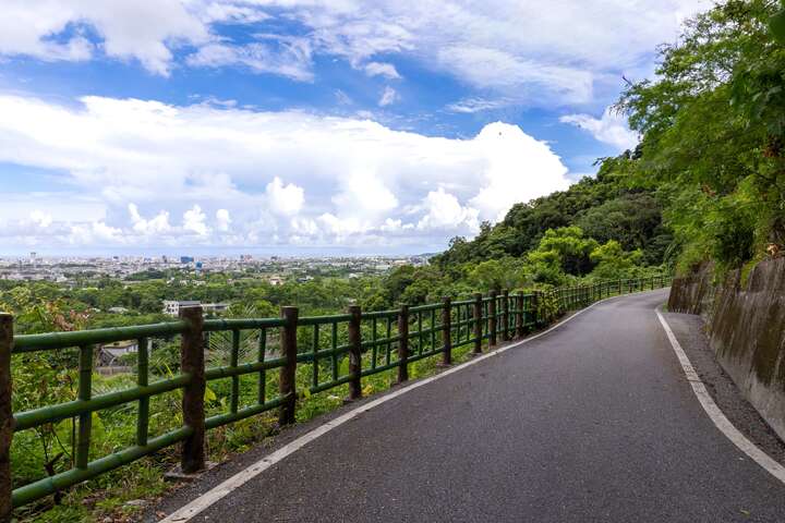 白雲步道