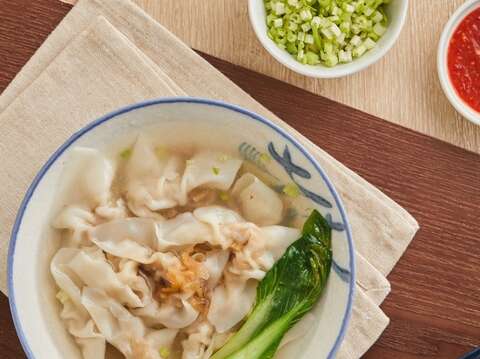 菜市仔嬤左營汾陽餛飩