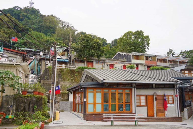 蟾蜍山煥民新村