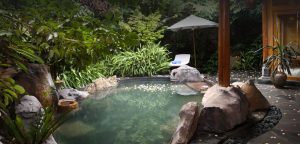 走訪四重溪溫泉聚落，入住舍下立宇溫泉旅館的慢活指南
