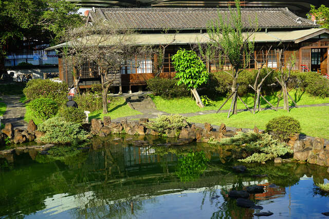 逸仙公園