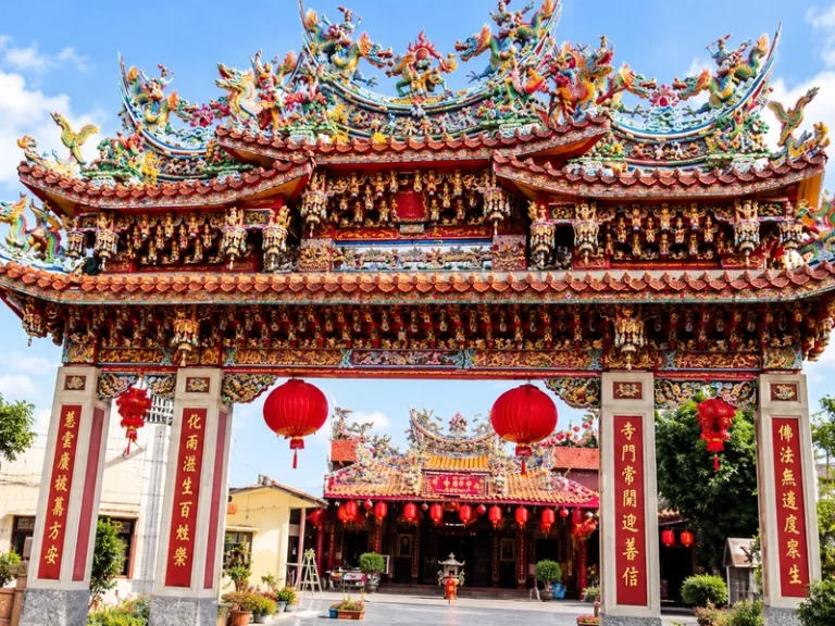 隆天宮