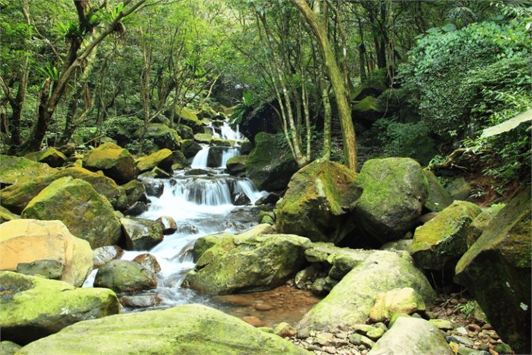 青山瀑布步道