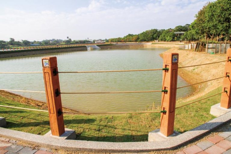 龍昇湖