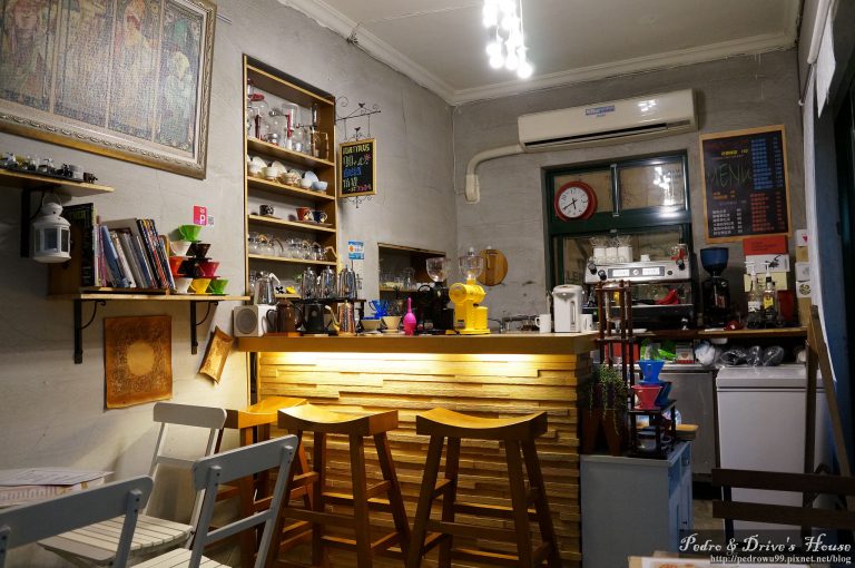 伊索拉咖啡館