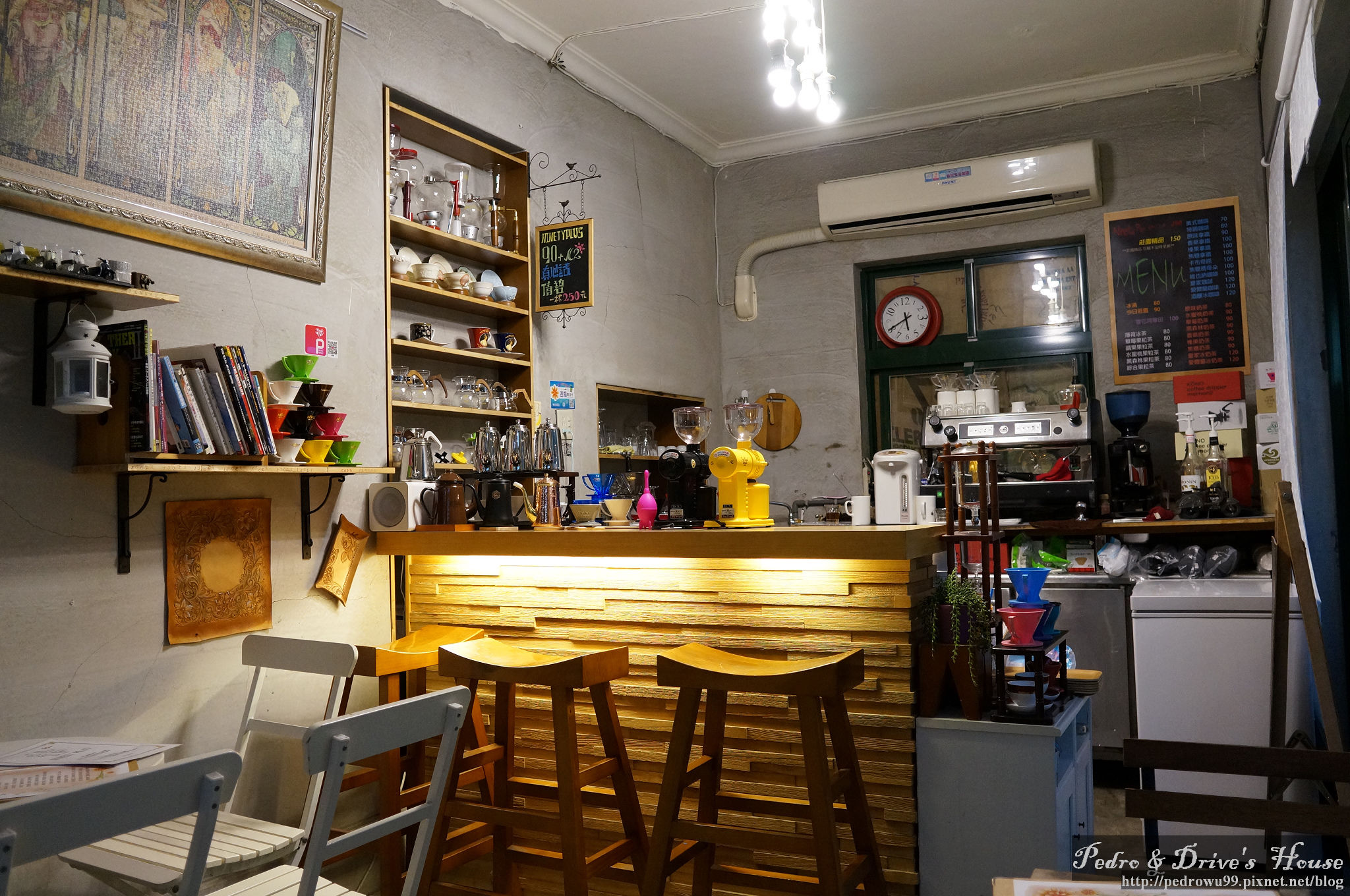 伊索拉咖啡館