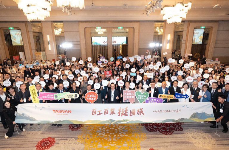 百工百業挺國旅 企業員工為國旅拓展5億商機